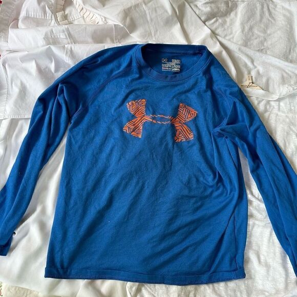 Under Armour boys long sleeve T-shirt size YMD - Picture 1 of 2